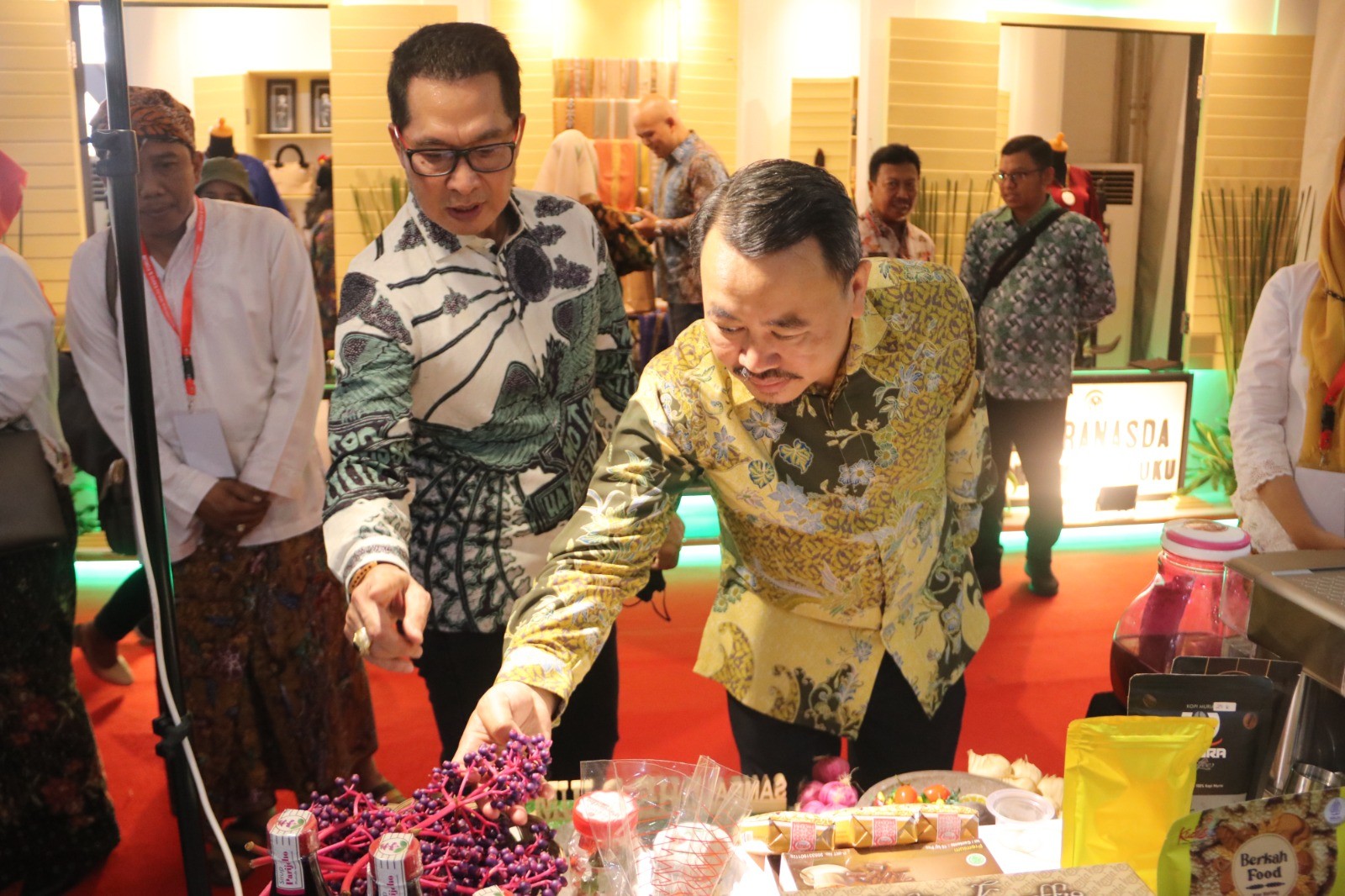 Gelaran Indonesia Maju Expo  amp  Forum  Bupati Kudus Jadi Marketing Dadakan